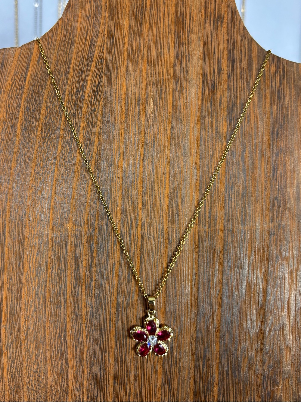 Gold-Plated Flower Pendant Necklace with Pink Stones